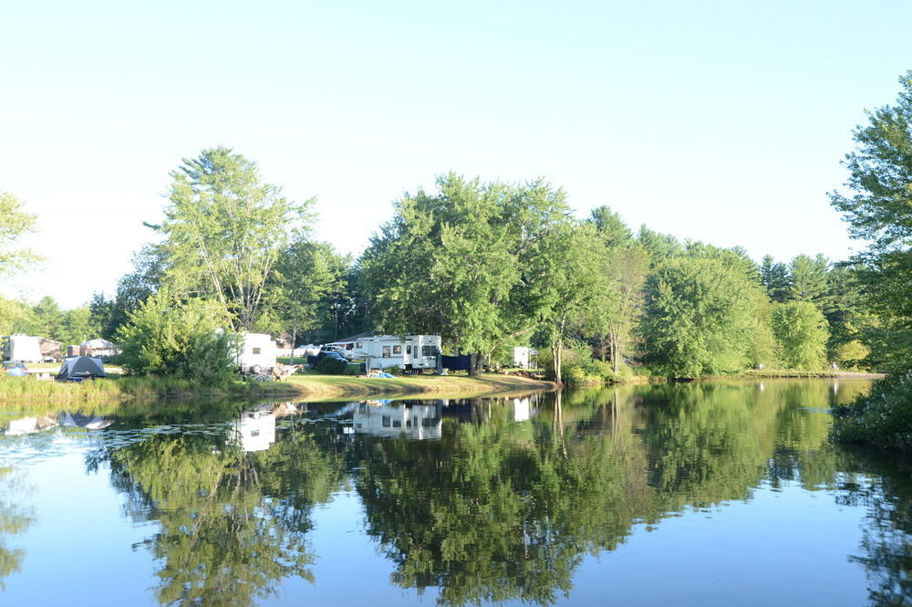 Lake George Escape - Campground Warrensburg Exterior foto