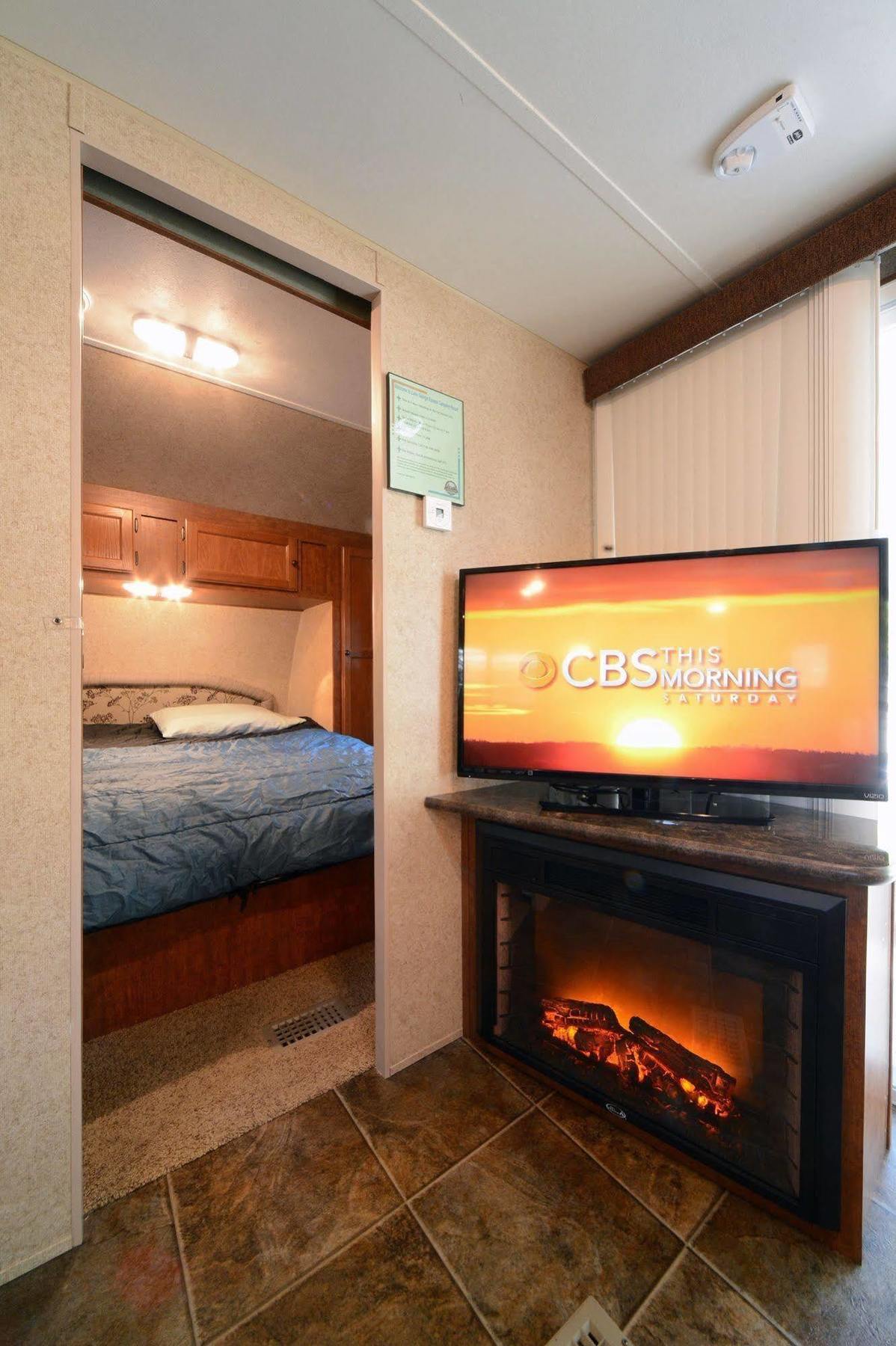 Lake George Escape - Campground Warrensburg Exterior foto